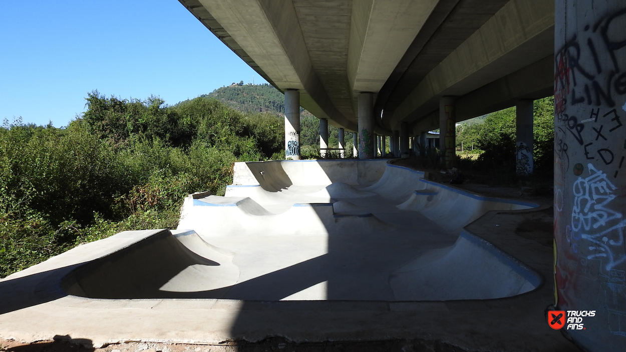 Outside skatepark DIY